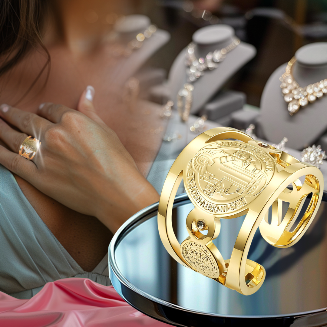 💥 EDICIÓN LIMITADA❗️  | Anillo San Benito Dorado
