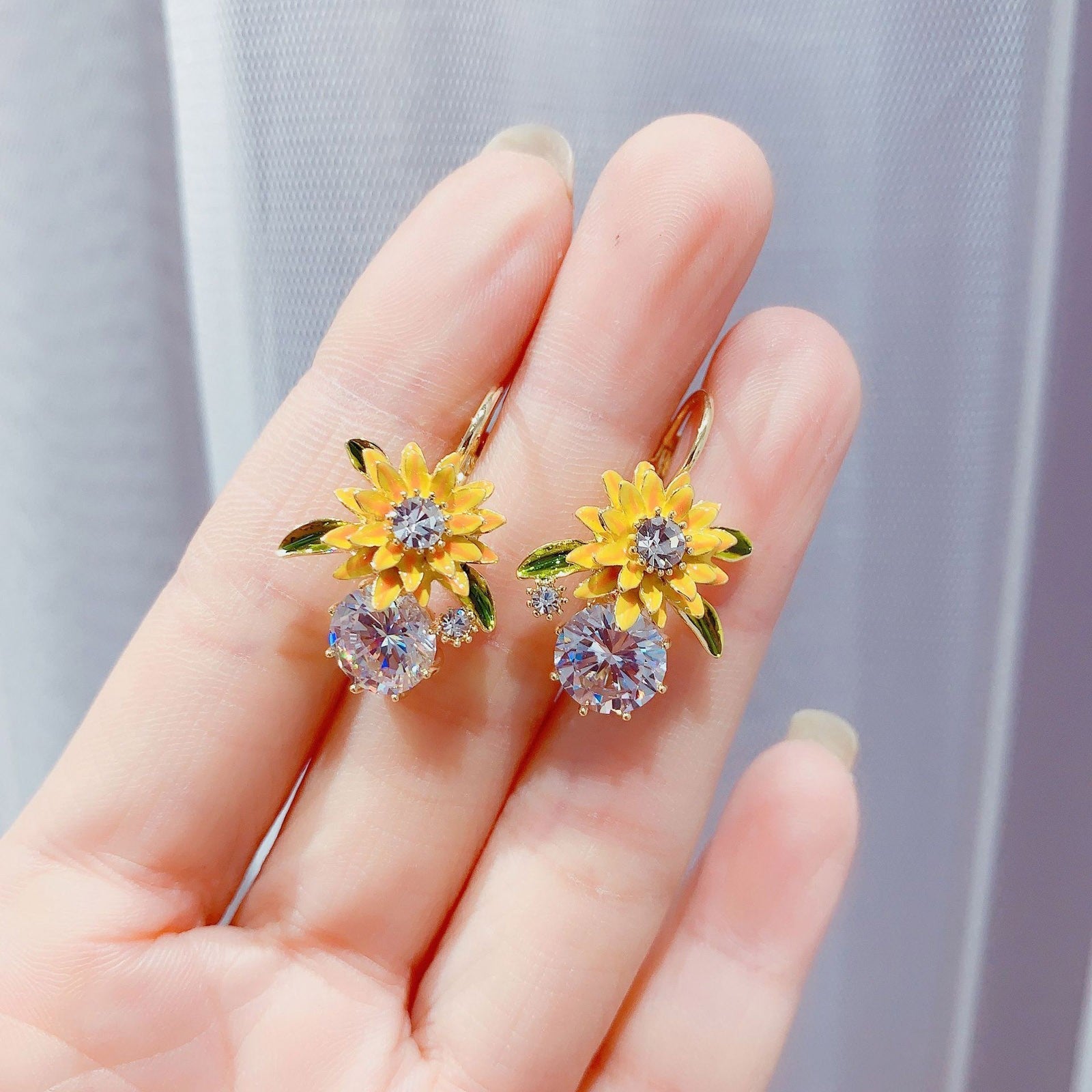 💥 EDICIÓN LIMITADA❗️  | Pendientes Lujo Zirconia Mariposa