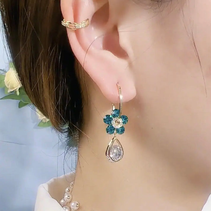 💥 EDICIÓN LIMITADA❗️  | Pendientes Góticos de Flor de Cristal