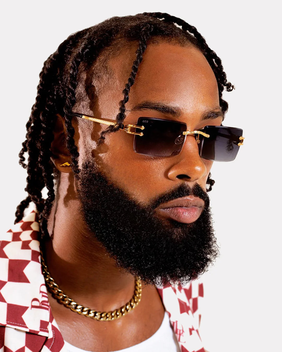 LuxeVision Noir Elegancia